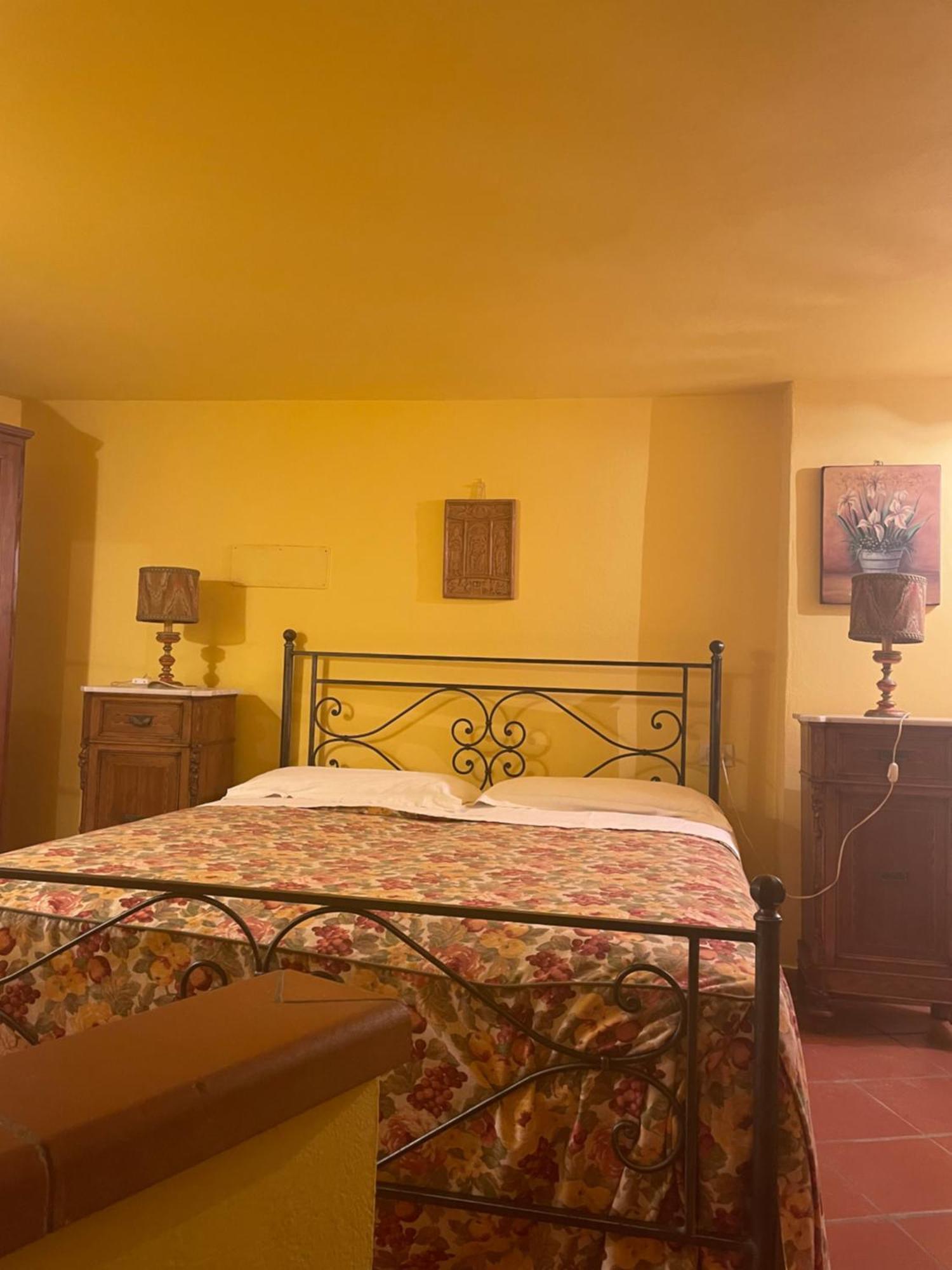 Le Casacce Case per Vacanze Carmignano Exterior foto